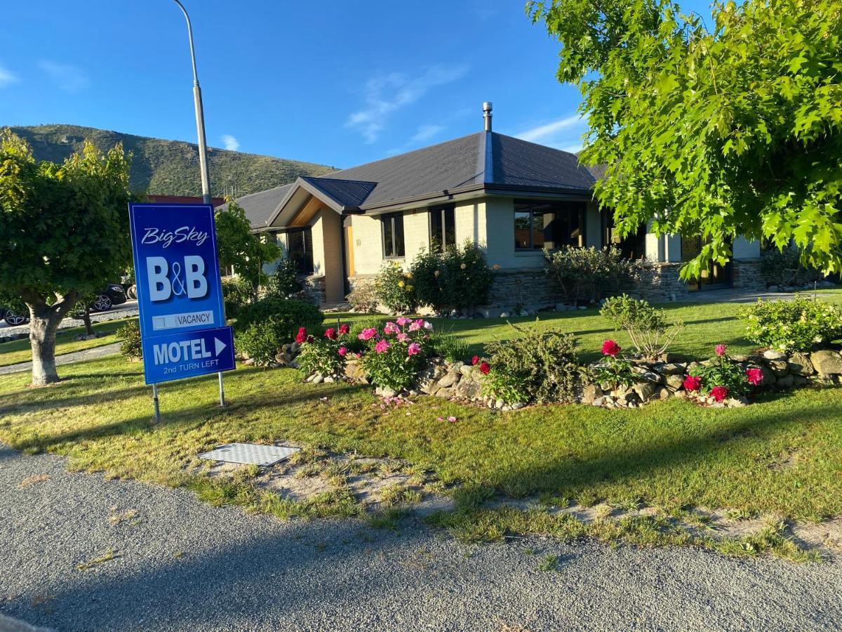 Bigsky Bed And Breakfast Omarama Exteriör bild
